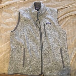 Patagonia men’s better sweater vest - Large